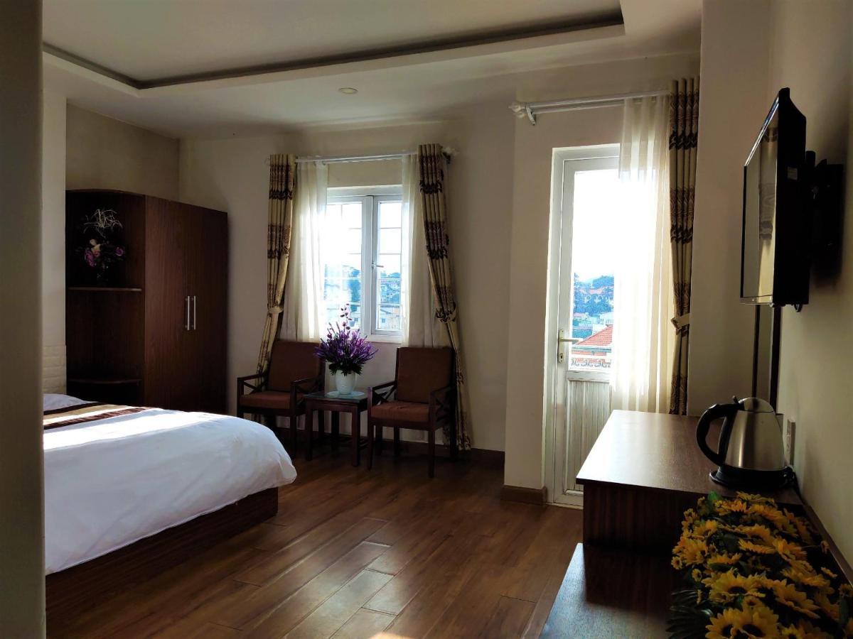 New Hampton Suits-Tam Xuan Centre Hotel Đà Lạt Exterior foto